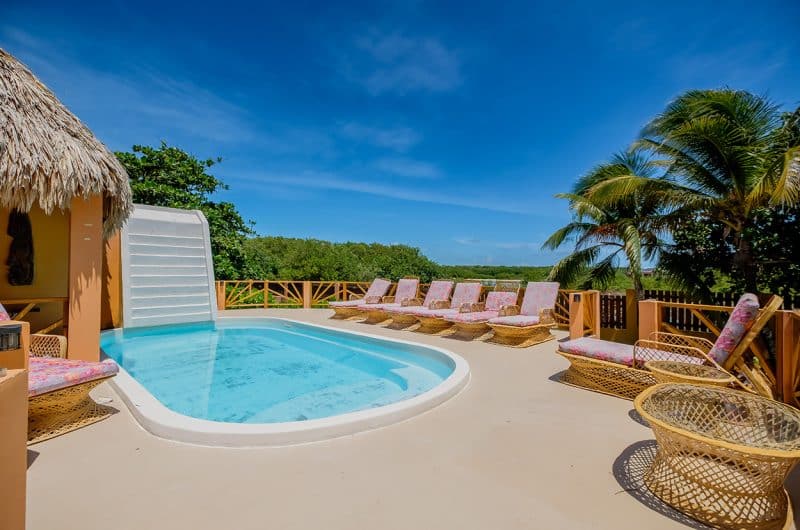 Beachview Home in Ambergris Caye - Casa Pura Vida Pool
