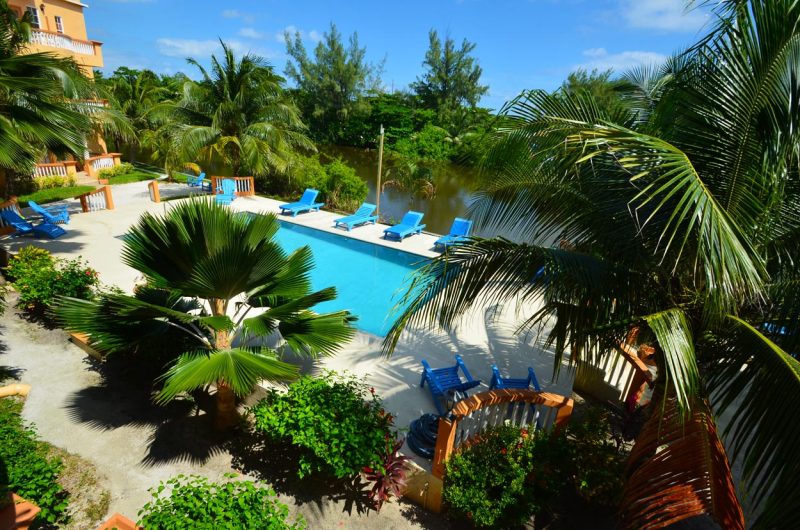 Ambergris Lake Villas - 3 Bedroom Oceanview - View of Pool 2