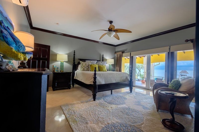 Wataview Beachfront Estate Bedroom